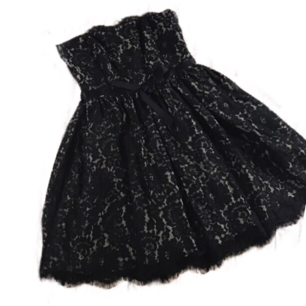 Neiman Marcus Midi Dress Strapless Lace Fit Flare
